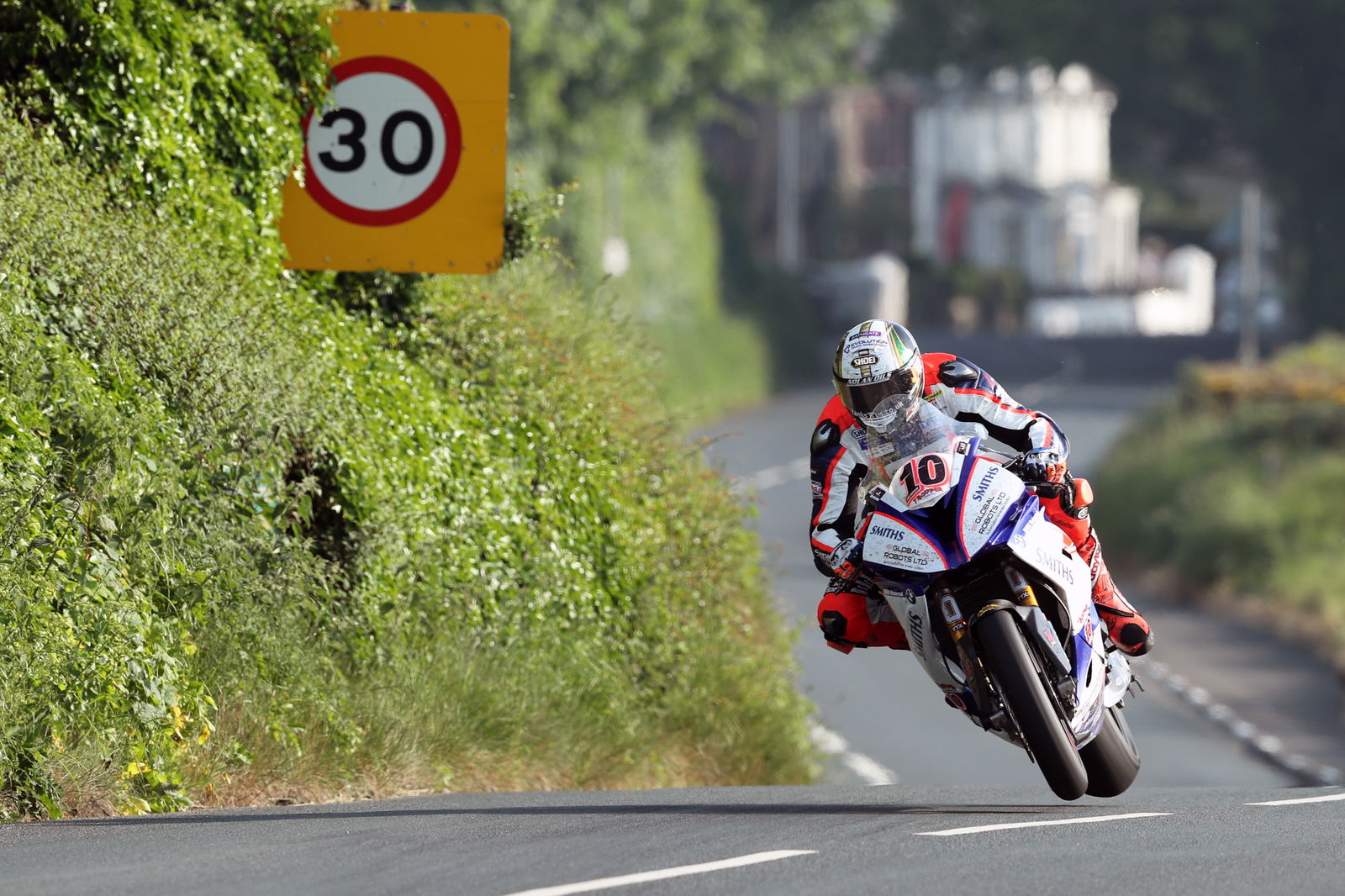 TT 2018: Michael Dunlop quickest on eve of Superbike race